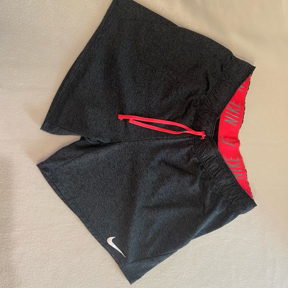 Women’s Nike - Dry Fit Shorts - Athletic - Running Shorts - Size Small